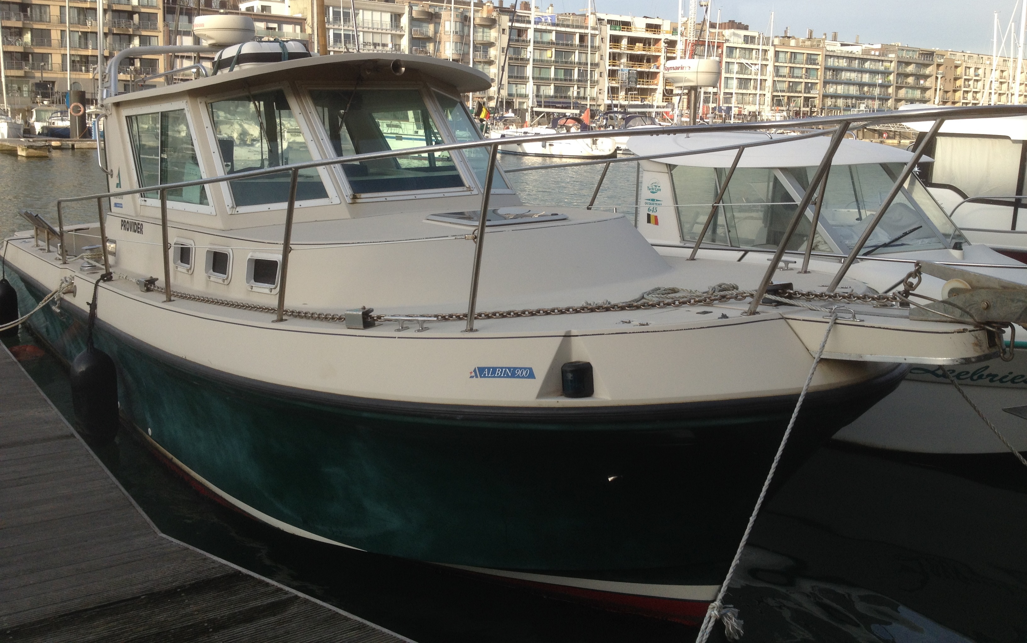 polyester motorjacht te koop marine technics boten motoren onderhoud zeebrugge polyester motorjacht te koop marine technics boten motoren onderhoud zeebrugge