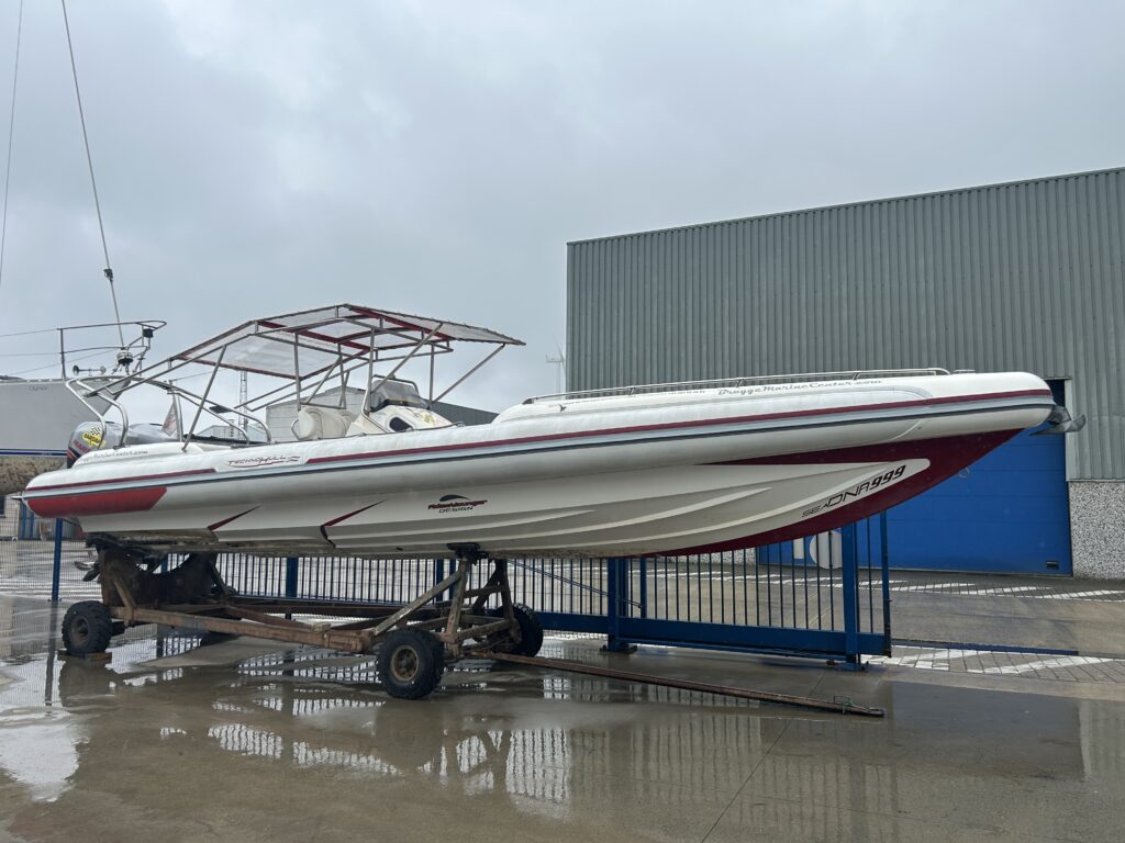 Technohull SeaDNA 999