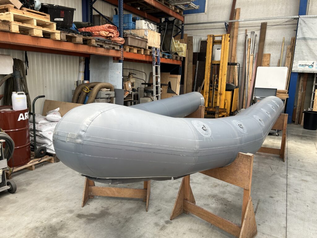 Rhib retube – inflatable boat repair RIB SIB